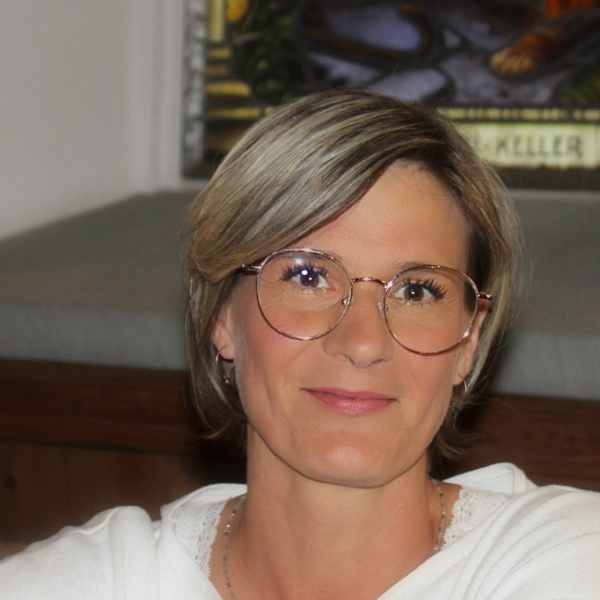 Tanja Knöpfel